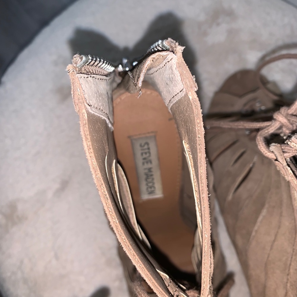 Steve Madden Heels - Picture 2 of 3